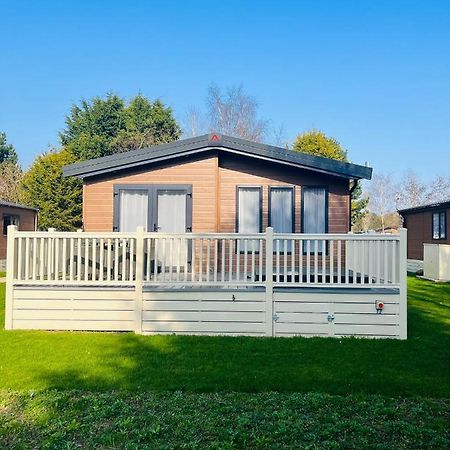 Barakah Lodge With Hot Tub 요크 외부 사진
